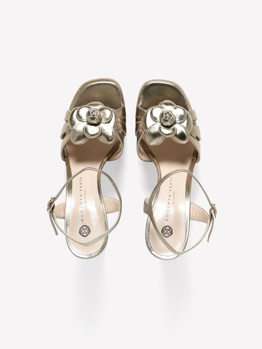 TITANIUM LAMINATED LEATHER SANDAL WITH PLATEAU AND HIGH HEEL IN JUTE CANVAS AND FLOWER ACCESSORY ABEBA - Grigio | Roberto Festa