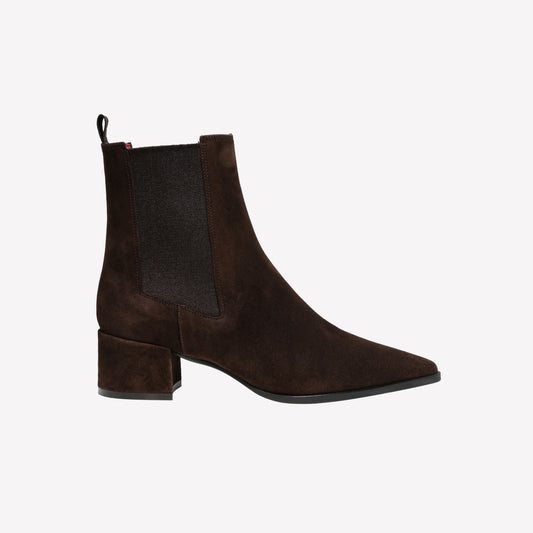BEATLES IN SUEDE MORO WITH MEDIUM HEEL ALISSE - Products | Roberto Festa