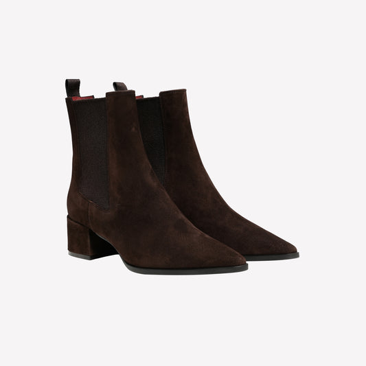 BEATLES IN SUEDE MORO WITH MEDIUM HEEL ALISSE - Products | Roberto Festa