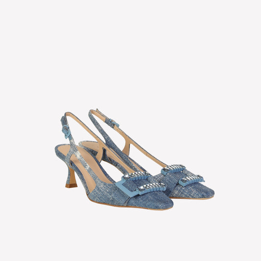 SLINGBACK IN JEANS VINTAGE WITH ACCESSORY TONE ON TONE ATENA - Feed Spring Summer 2024 | Roberto Festa
