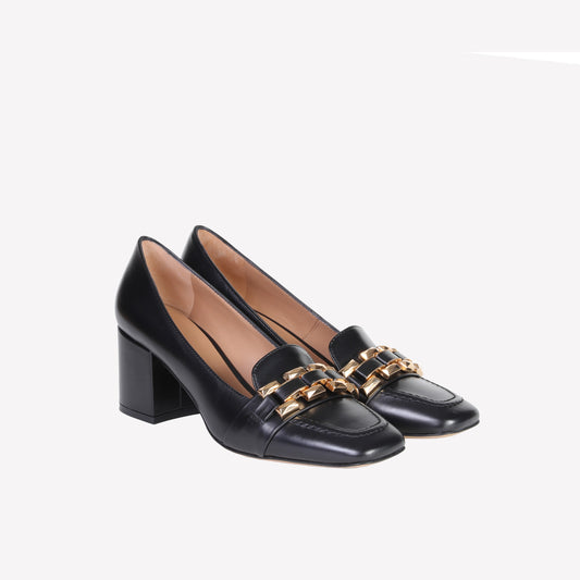MOCASSINO IN VITELLO NERO CON CATENA ORO AVELINE - Loafers | Roberto Festa