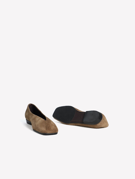 GREEN SUEDE PUMPS WITH A LOW SQAURE HEEL BROOMY - Green | Roberto Festa