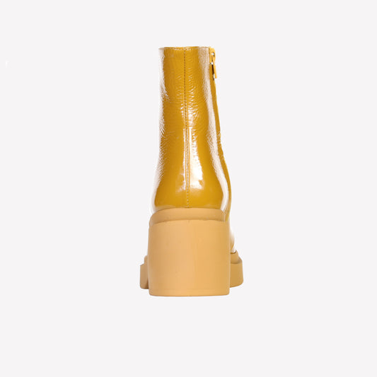 CHLOE ANKLE BOOT IN MUSTARD PATENT LEATHER - Giallo | Roberto Festa