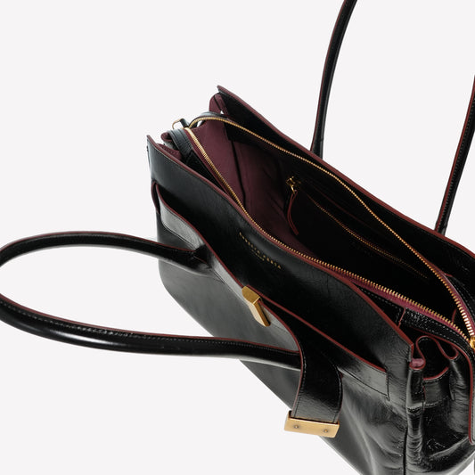 SHOULDER BAG IN BLACK POLISHED LAMBSKIN WITH GOLD ACCESSORY EMERALDA - Nero | Roberto Festa