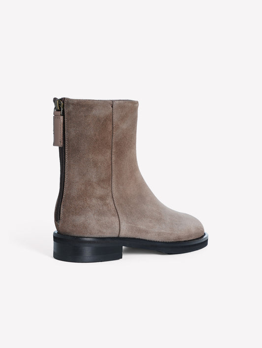 STIVALETTO IN CAMOSCIO TAUPE CON TACCO BASSO ISA - Taupe | Roberto Festa