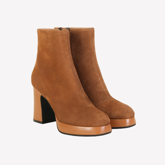 JAKI ANKLE BOOT WITH PLATEAU IN BROWN CIGAR SUEDE - Marrone | Roberto Festa