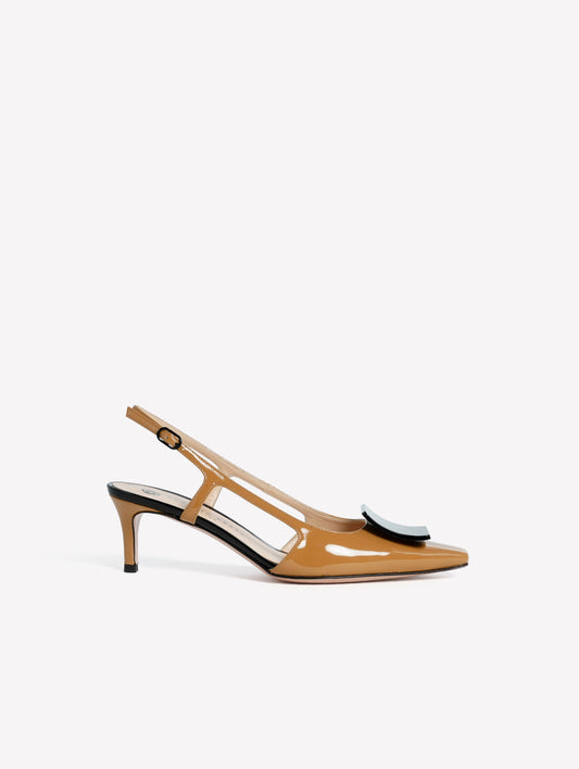 SLINGBACK IN VERNICE MARRONE CON ACCESSORIO QUADRATO KIMERA - Marrone | Roberto Festa