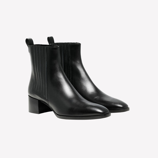 BEATLES IN BLACK CALF WITH MEDIUM HEEL LEDA - Nero | Roberto Festa