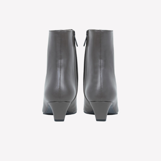 LAMBSKIN ANKLE BOOT WITH MATTE METAL DETAIL LISSY - Grigio | Roberto Festa