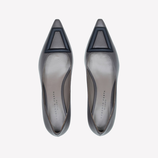 LAMBSKIN PUMPS WITH RUBBERIZED BUCKLE MOON - Grigio | Roberto Festa