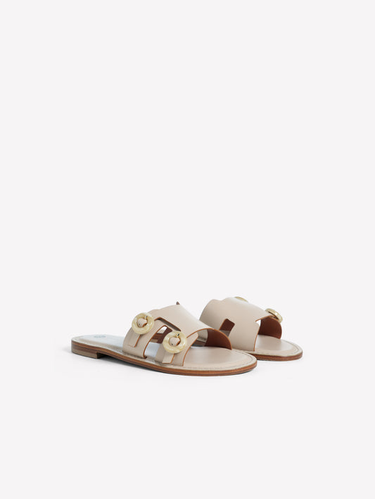 FLAT LEATHER SANDALS IN BUTTER COLOR WITH DOUBLE ROUND BUCKLES NAISA - Sandals | Roberto Festa