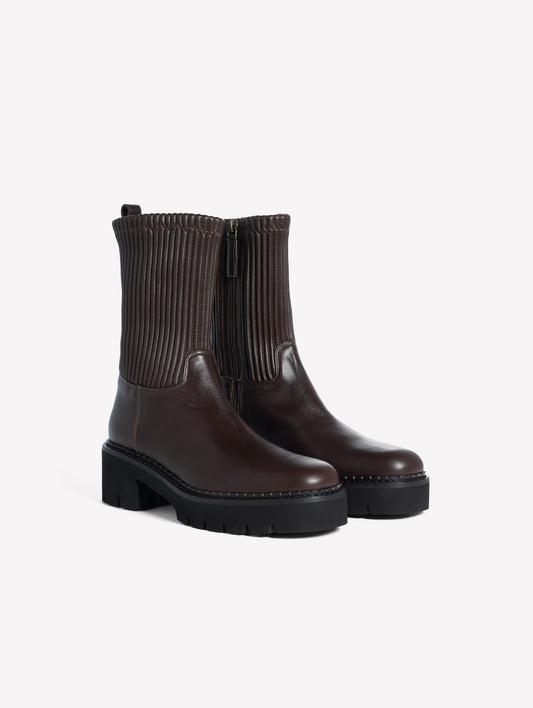 BIKER BOOTS IN DARK BROWN CALF LEATHER WITH TONE-ON-TONE STRETCH LEG NANCY - New Arrivals | Roberto Festa