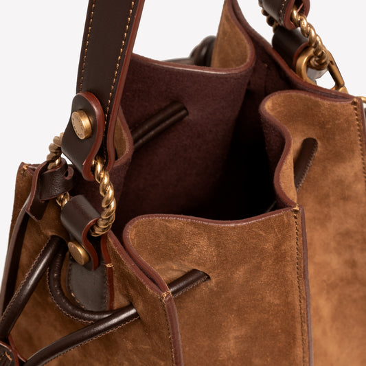 BORSA SECCHIELLO IN PELLE SCAMOSCIATA COLOR ROVERE SAFIRA - Marrone | Roberto Festa