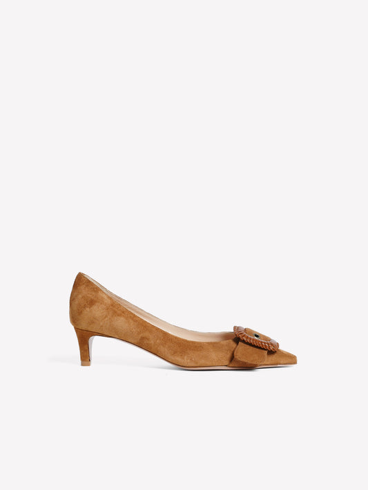 DECOLLETE’ IN CROSTA COLOR CUOIO CON FIBBIA INTRECCIATA A MANO SIRIO - Spring Summer Preview | Roberto Festa