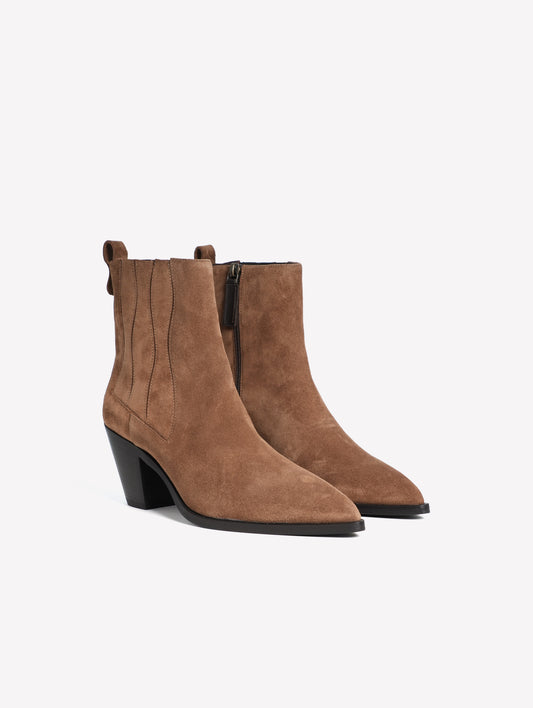OAK-COLORED SUEDE CAMPEROS WITH A MEDIUM HEEL WENDY - Products | Roberto Festa