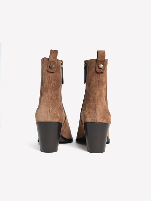 OAK-COLORED SUEDE CAMPEROS WITH A MEDIUM HEEL WENDY - Brown | Roberto Festa