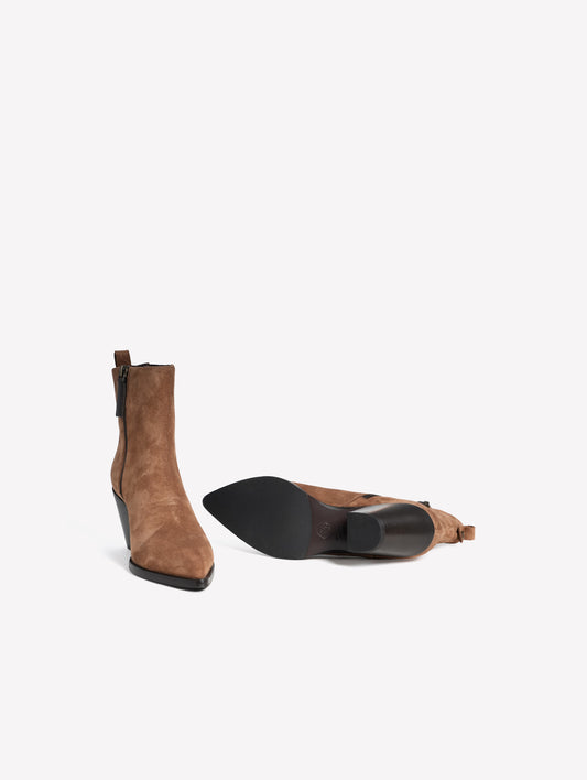 OAK-COLORED SUEDE CAMPEROS WITH A MEDIUM HEEL WENDY - Brown | Roberto Festa